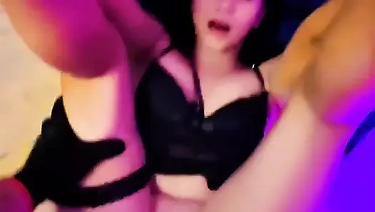 Diskodan sonra yabancıyla sikişiyor