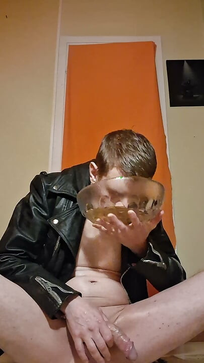 Pissing love