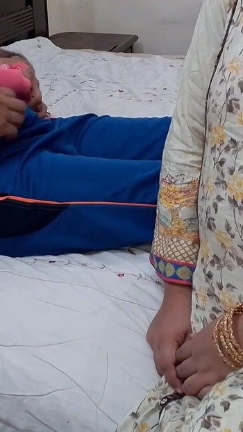 Epic moment from "real devar bhabhi masti home alone"