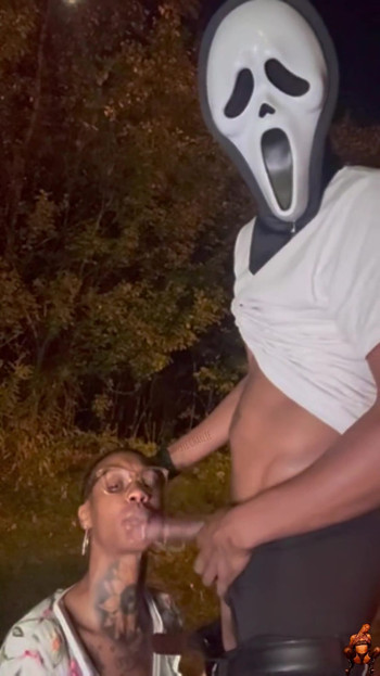 Barbie Charlie cosplay Ghost चेहरा चुदाई करती है