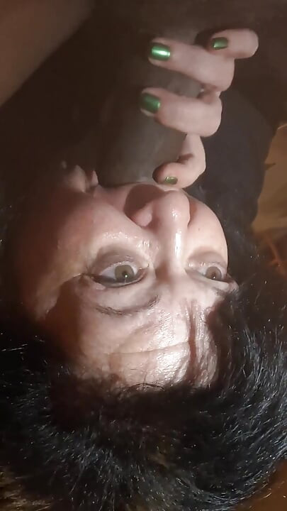 Vecina necesita ser ordeñada