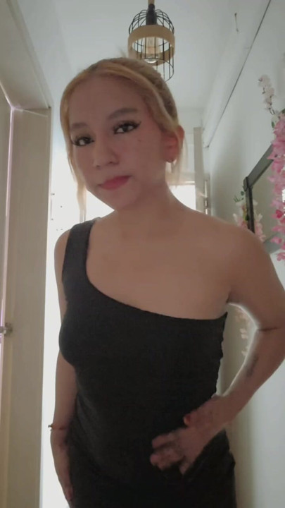 No tiene por qué decir nada. Quédate aquí conmigo.