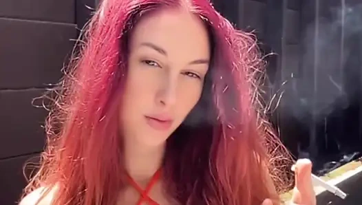 Italienische lange haare, dicke möpse, stiefmutter artemisia liebe, rauch-session im freien