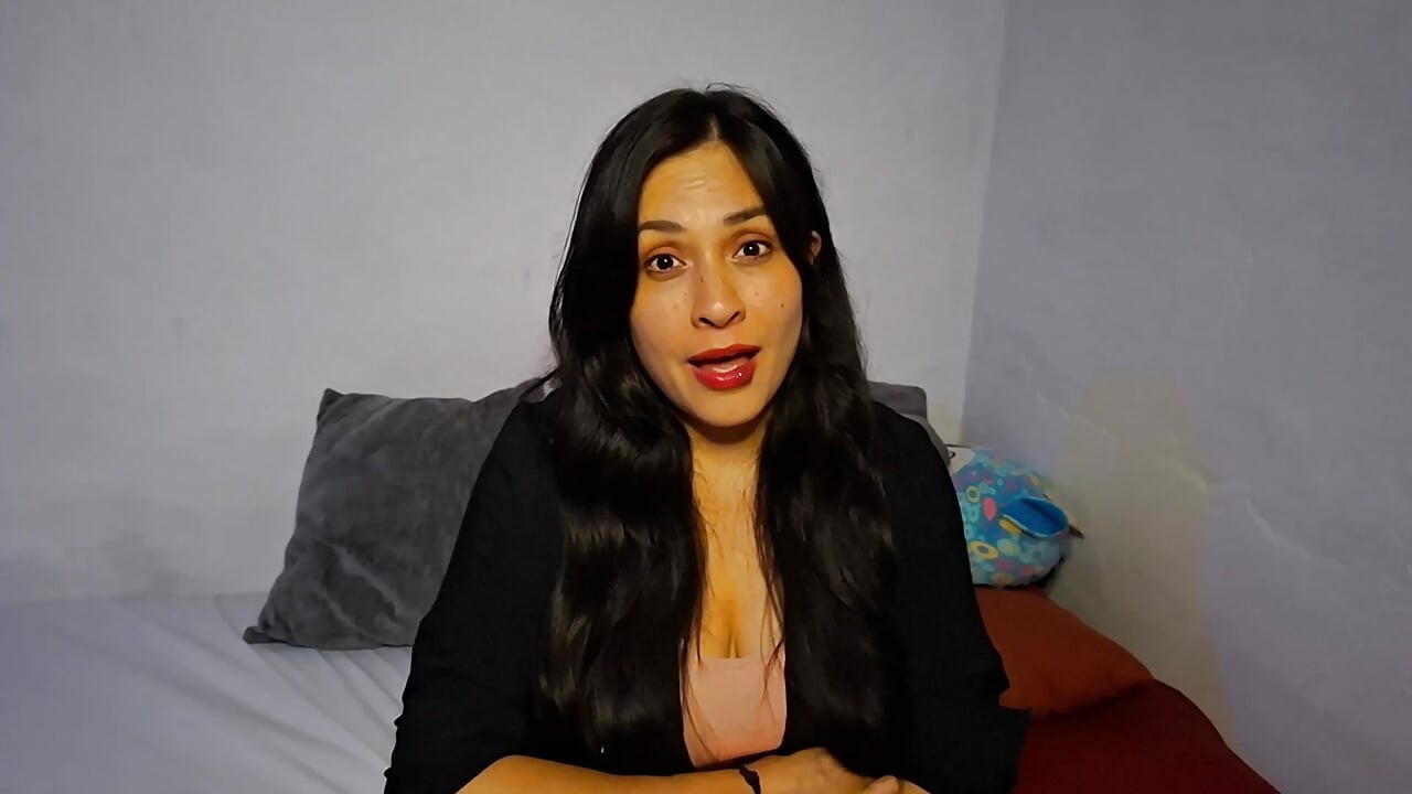 ASMR משחק תפקידים רעיל של חברה