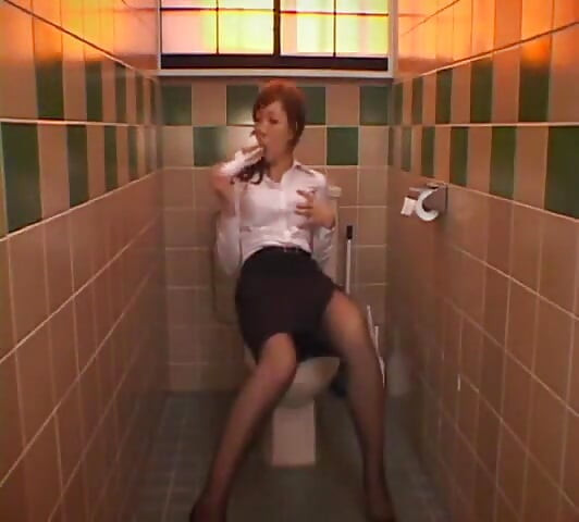 Miki Ayase krije strastveno srce iza svog svijetlog osmijeha - 1