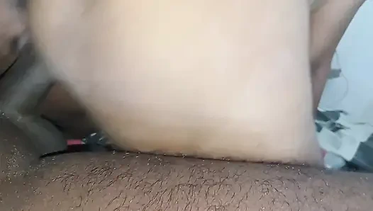 Suami mengunjungi ekakata dubai giya dawase gedara pelayan mage Room ekata genna gena api karapu de