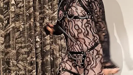 Hot milf enjoys her dildo