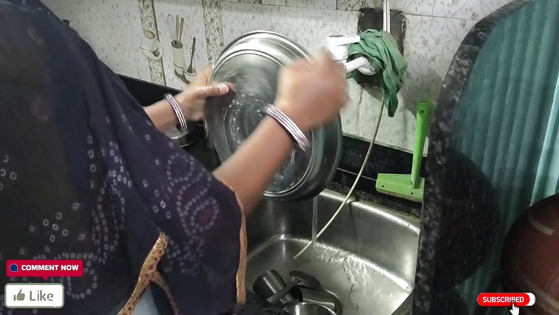 FIRST TIME INDIAN DESI COUPLES EXTREME HARDCORE SEX