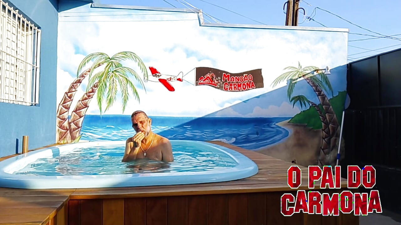 Aidocarmona Enjoying a Pool Wanting to Fuck an Ass