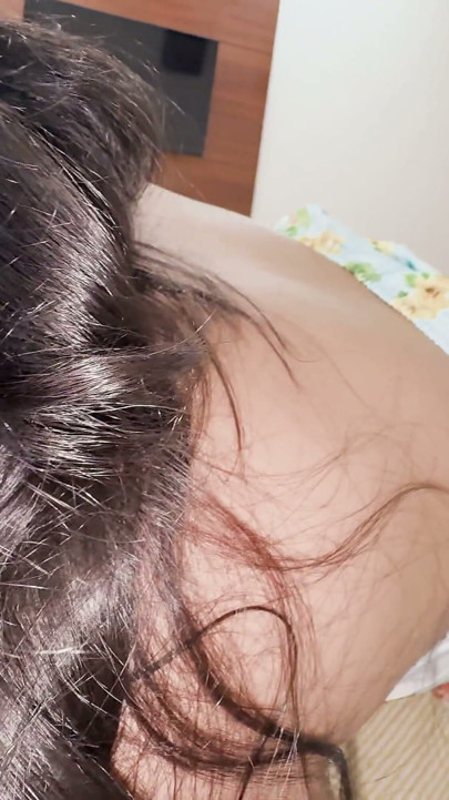 Morning Hote Hi Stepsister Ki Chudai Ker Di or Pussy per He Cum Nikal Diya