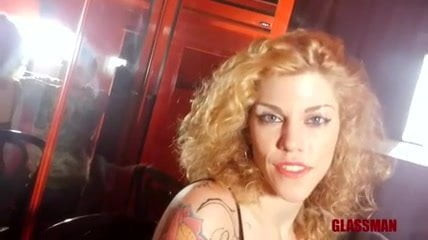 Ligando en el peepshow - Laura Love pov, Glassman Project