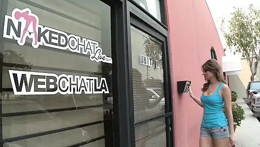 Ngentot tante seksi di web