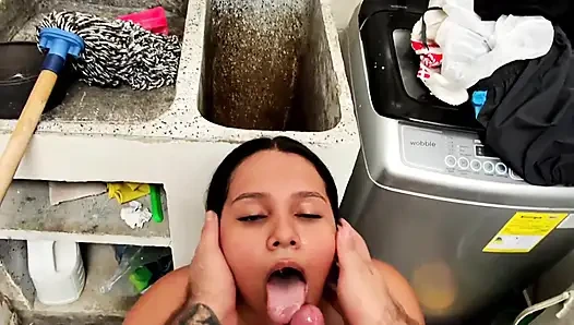 I Find the Employee Relaxing in the Yard and Follow Her to Raise Her Sal...