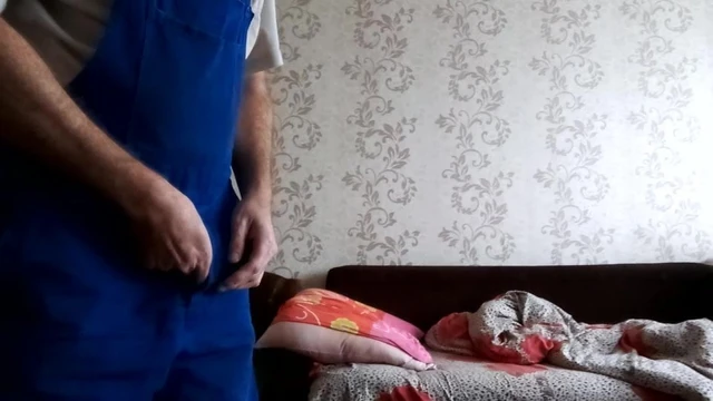 Wank in overall