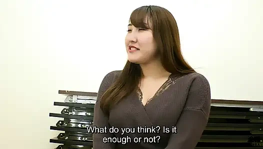 Japanese wife living in cheap apartment complex yearns for big dicks