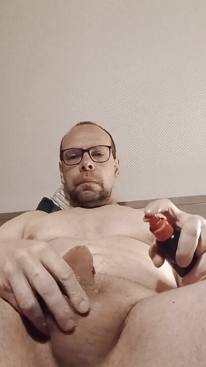 Tu aimes mes grosses couilles?