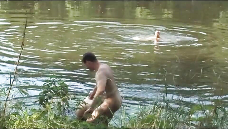 Anal fucking fingering pussy licking in the park