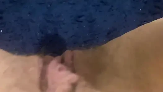 Я просто не могу помочь себе