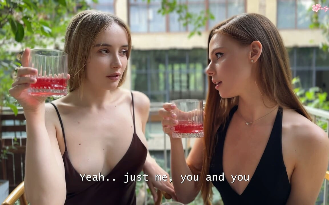 Threesome Sex on the First Date! Lucky Guy Fucks Two 19-year-old Stepsisters!