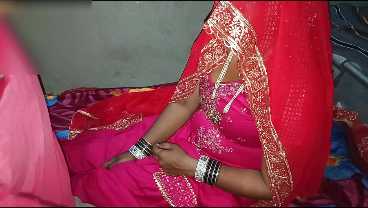 Tillykke med jubilæet bhabhi.)På etårsdagen for Bhabhi og svoger, svoger kneppede Bhabhi