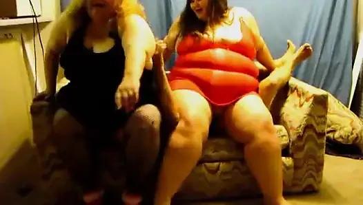 Video vicki dan angie si suster nakal lagi asik dudukin muka dua kontol