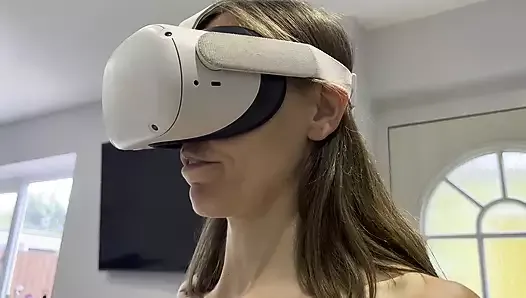 Virtual Realty Sex - playing with each other