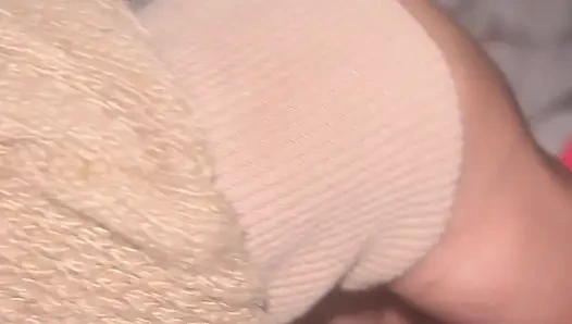 Watch me play with my fat black pussy