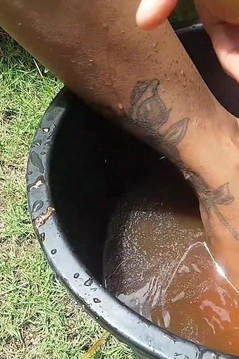 Deep Scrub with Coffee and Honey