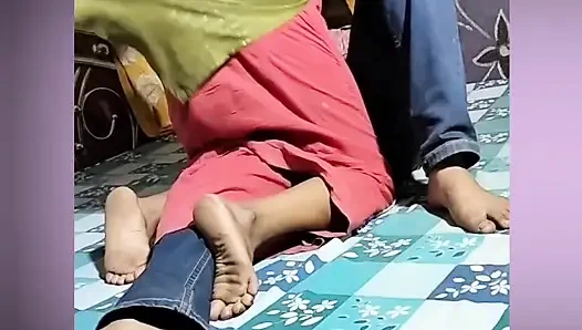 Boudi die jungs, um sex zu haben