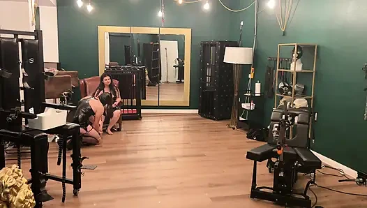 Fetish-lofts Hardcore Anal Session with TV Slave Part 1-4