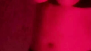 Σέξι γυναίκα καυτός χορός