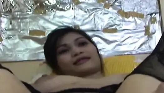 Exklusive philippinische amateurin aus dem hinteren katalog. Lucy bekommt harten sex, pisse in den mund, versohlt, zweimal in den hals kommen. Komm jetzt zu $9,95