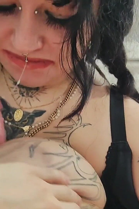 Personal Training Chubby Girl Unexpected Glove Fetish BJ Cumshot