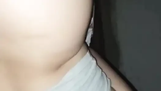 Mereka ngentot aku diam-diam