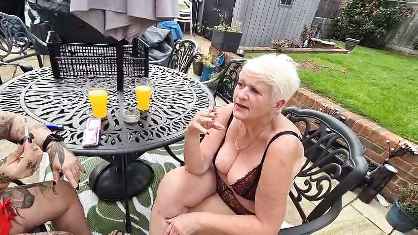 Joolz and Cheyenne Rose smoking in the garden