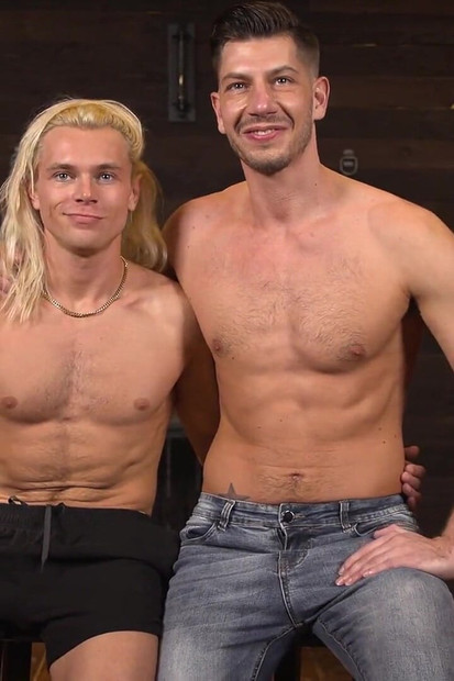Pain Puppet: Jordan Starr ve Johnny Moon