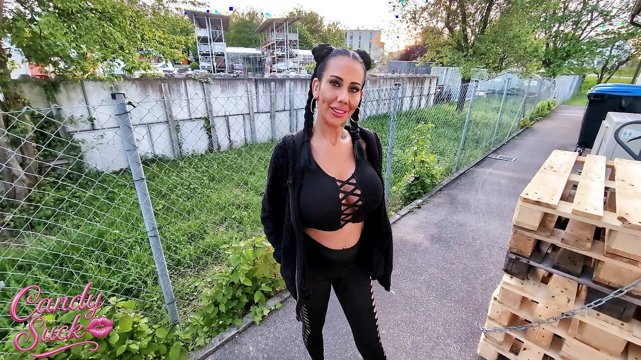 SLUT DOESN'T WANT A WARNING, SO SHE LETS THE BOSS FUCK HER CANDYSUCK