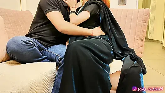 i sex with delivery guy when my husband is not in home. in hindi roleplay