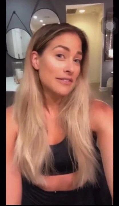 WWE Kelly Kelly (Barbie Blank) talking about foot fetishies