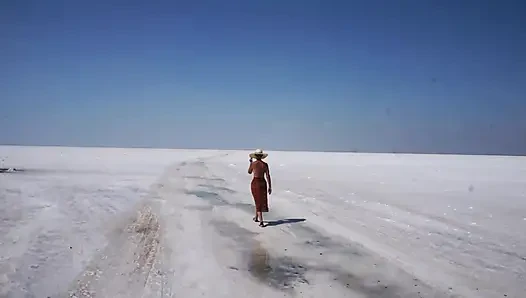 Белая соль пустыни
