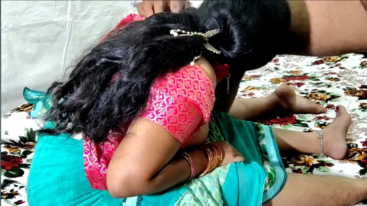 Indian village Gujrathi wife bedroom sex💦