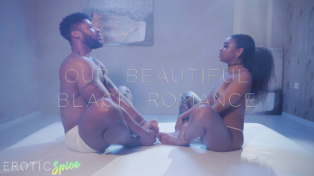 Beautiful ebony couple Freaky Mariah and Little Maly hot sex romantic oral orgasms
