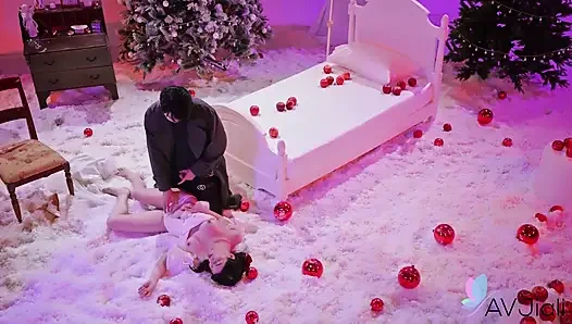 Jiaxin prens tarafından sikilen azgın kar beyazı