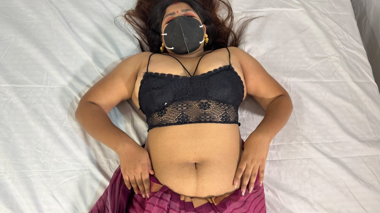 First time fucking my wife&#039;s tight clean pussy full of cum and taking out the cock from her pussy