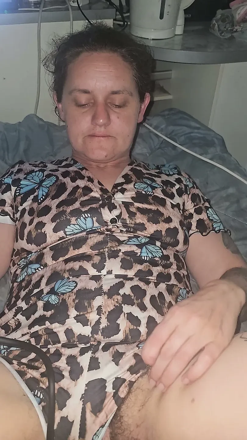 Daddy watches me play with my hairy pussy