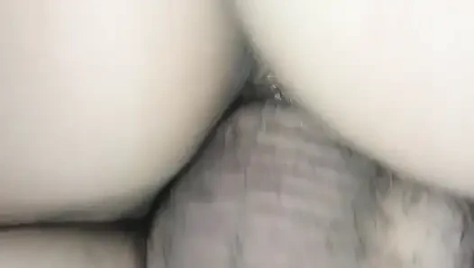 Großen schwanz mit diesem fetten arsch reiten