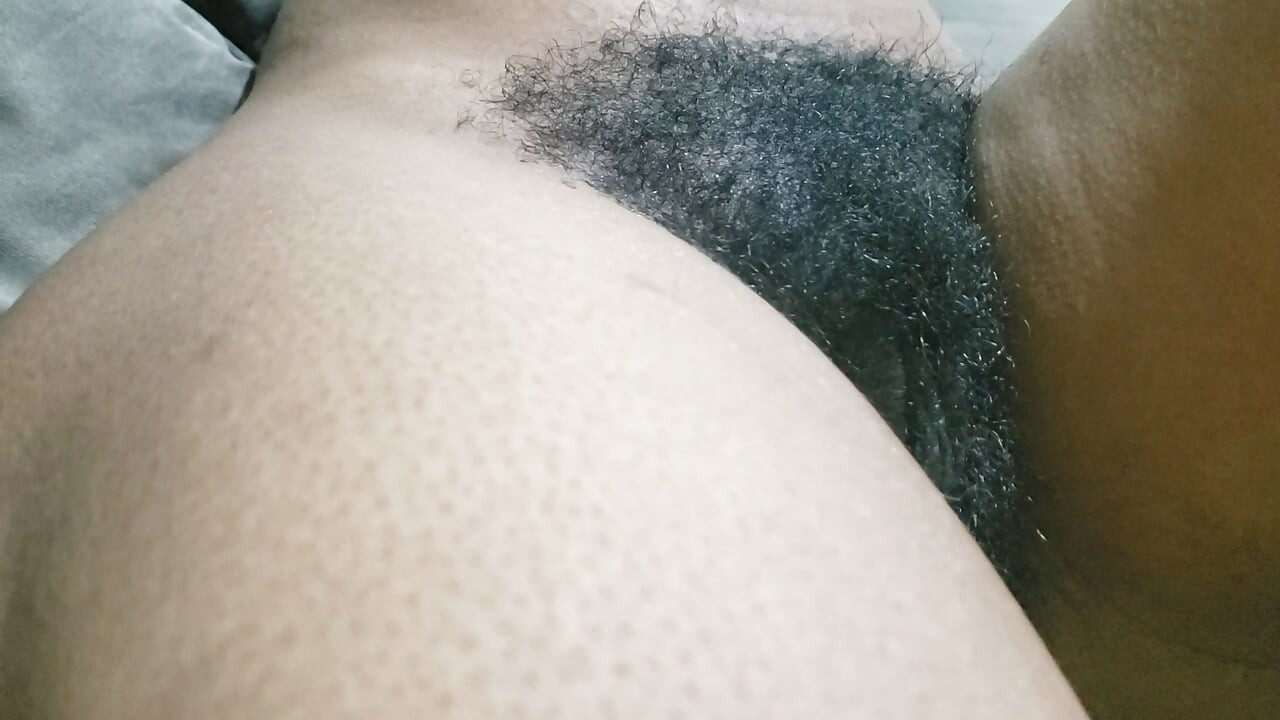 毛茸茸的貓咪秀 STEPMom 有色情裸體