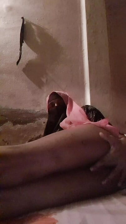 Hjabi cum for mistress