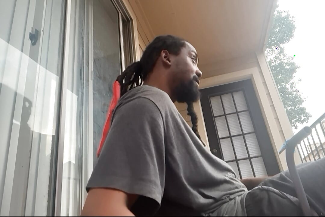Cubby Da Po Hubby Off da Porch