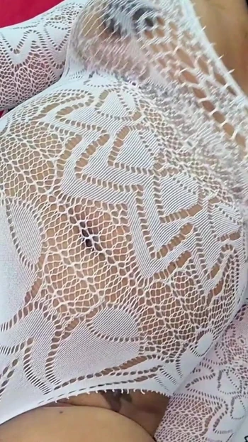 Detik menjatuhkan rahang daripada "Saya curang pada isteri saya dengan wanita si rambut coklat ini dengan tetek tercurang."